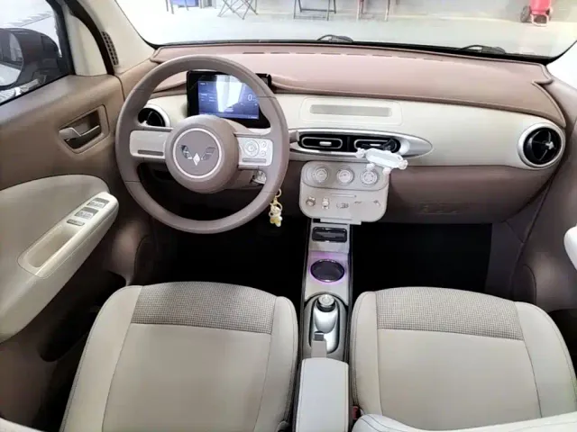 Wuling Hongguang Mini EV — Фото автомобиля 9
