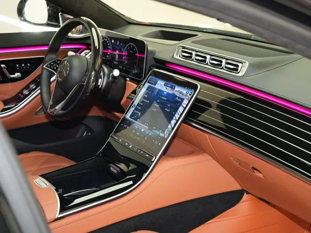 Mercedes-Benz Maybach S-Class — Фото автомобиля 21