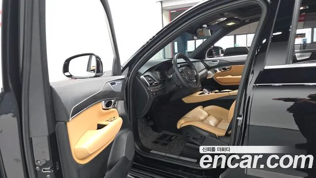 Вольво XC90 XC90 2 поколение B6 Inscription — Фото автомобиля 10