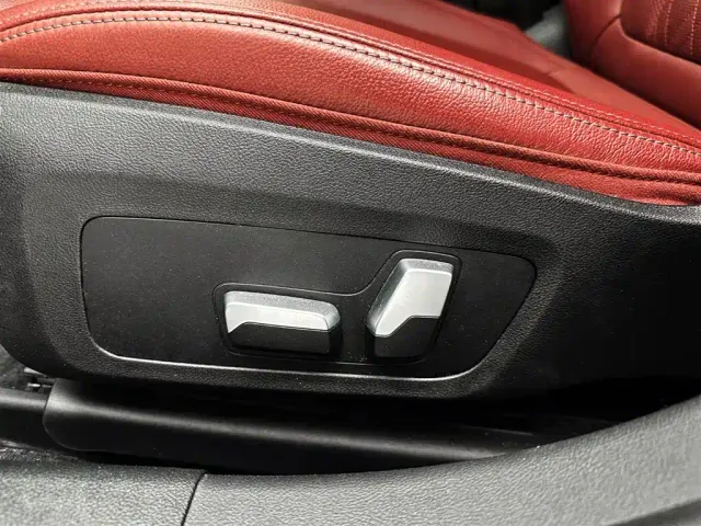 BMW 3 Series — Фото автомобиля 13