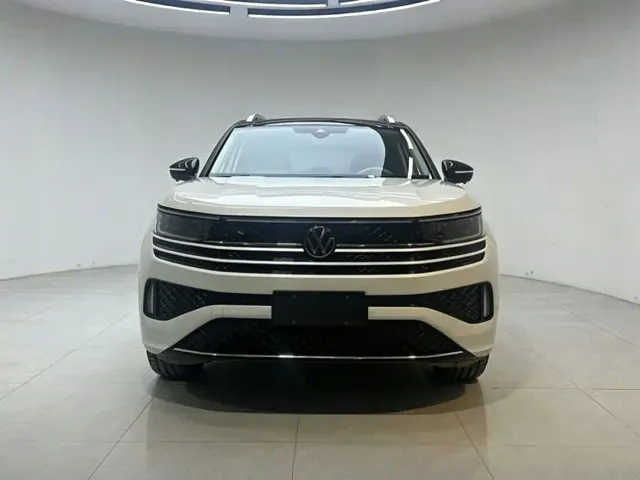 Volkswagen Talagon — Фото автомобиля 2