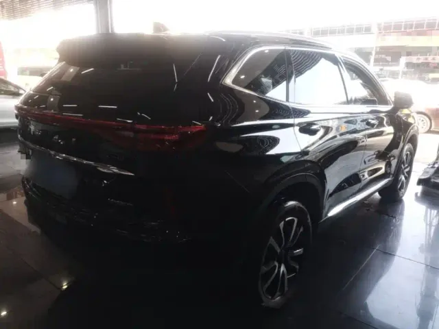 Haval H6 — Фото автомобиля 6