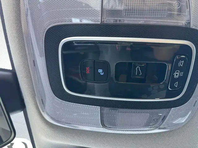Hyundai Elantra — Фото автомобиля 18