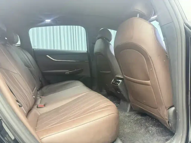 Changan Qiyuan A07 — Фото автомобиля 16