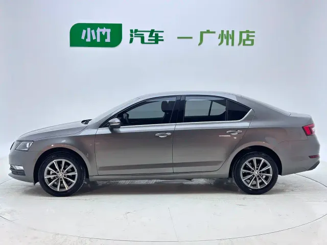 Skoda Octavia — Фото автомобиля 7