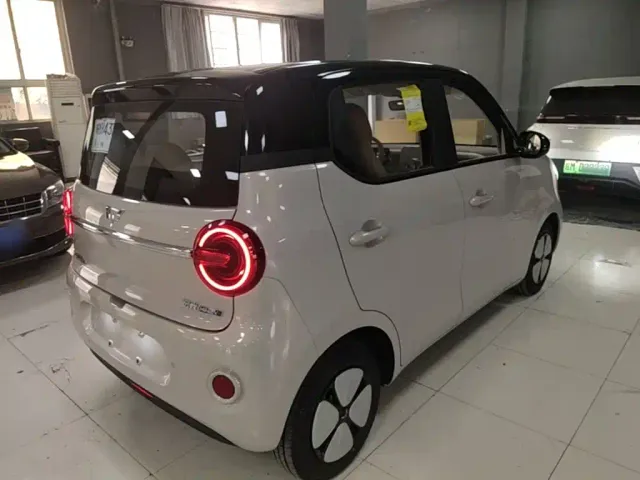 Wuling Hongguang Mini EV — Фото автомобиля 4