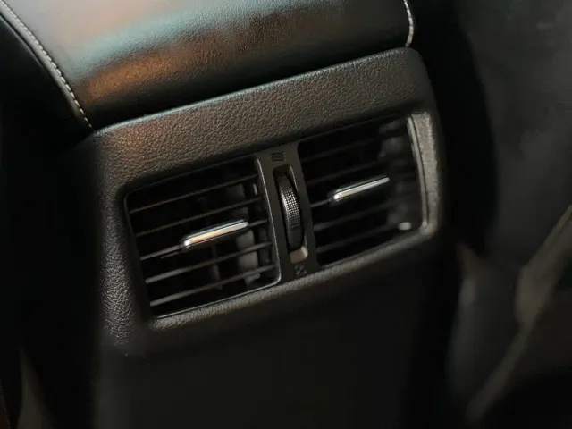 Nissan Sylphy — Фото автомобиля 16