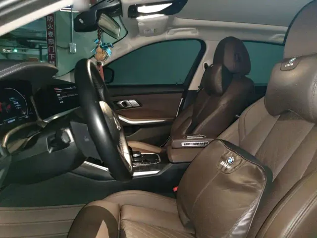 BMW 3 Series — Фото автомобиля 16