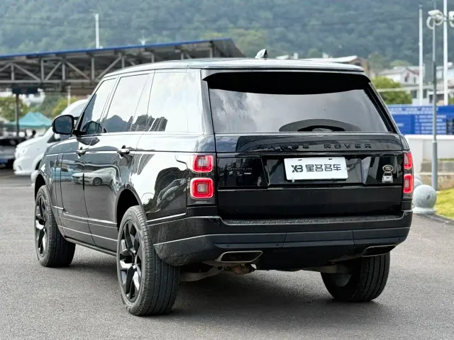 Land Rover Range Rover — Фото автомобиля 13