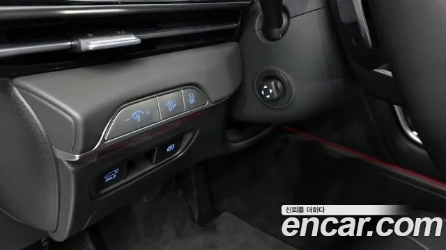 Genesis GV80 — Фото автомобиля 25