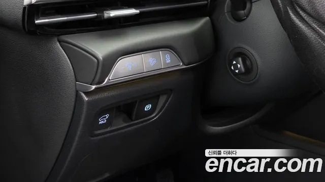 Genesis GV80 — Фото автомобиля 15