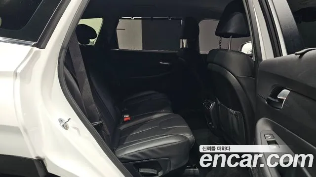 Hyundai Santa Fe Santa Fe (New) — Фото автомобиля 17