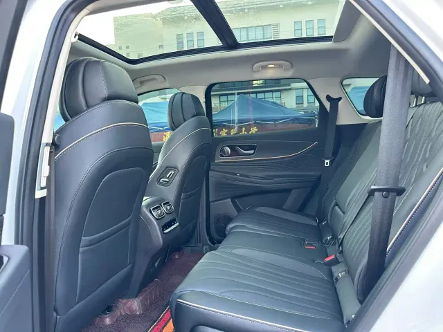 Chery Tiggo 9 — Фото автомобиля 5