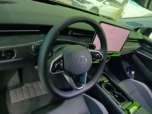 Volkswagen ID.7 Vizzion — Фото автомобиля 10