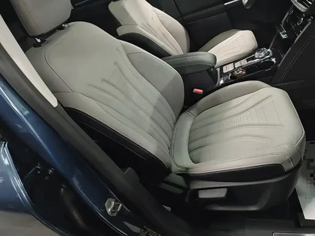 Ford Escape — Фото автомобиля 24