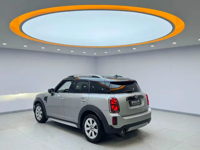 MINI Countryman — Фото автомобиля 4