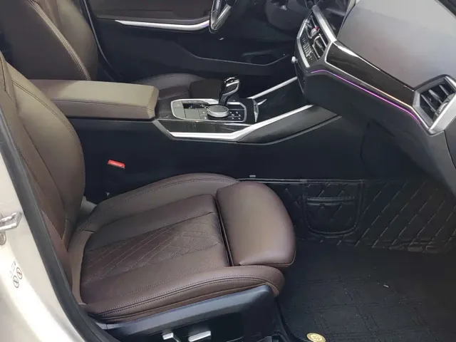 BMW 3 Series — Фото автомобиля 11