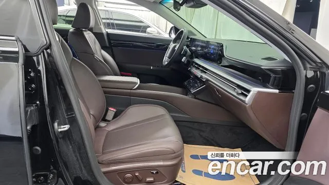 Hyundai Grandeur GN7 — Фото автомобиля 16