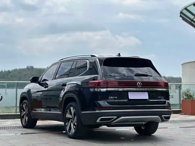 Volkswagen Teramont — Фото автомобиля 15