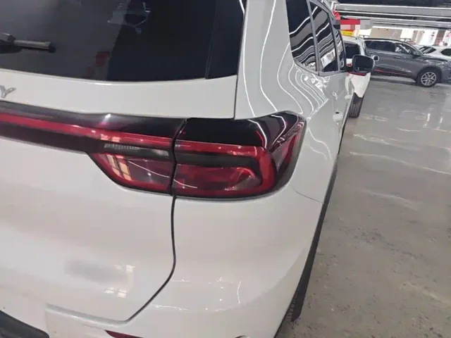 Chery Tiggo 8 — Фото автомобиля 7
