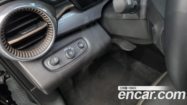 ChevroletGMDaewoo Trax Trax Кроссовер — Фото автомобиля 17