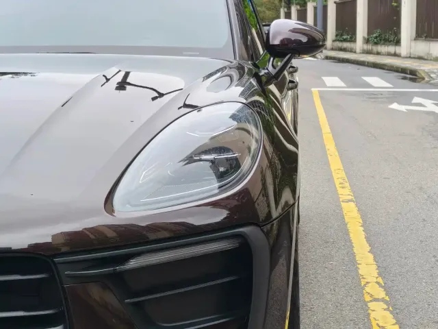 Porsche Macan — Фото автомобиля 5