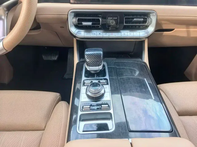 BAIC BJ60 Thunder — Фото автомобиля 9