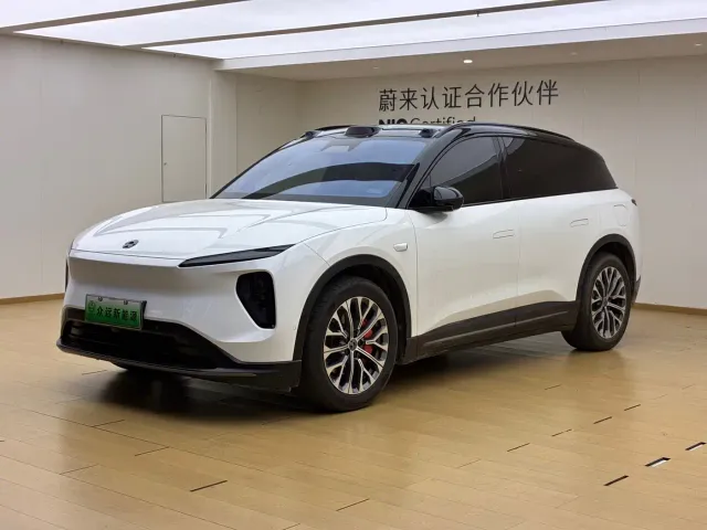 Nio ES6 — Фото автомобиля 2