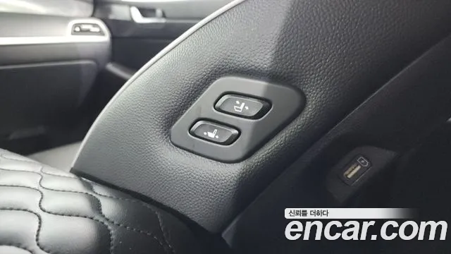 Hyundai Palisade Palisade Дизель 2.2 2WD — Фото автомобиля 18