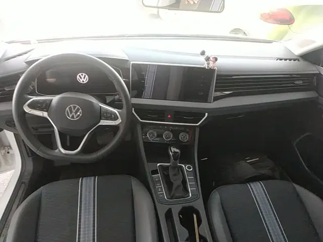 Volkswagen Sagitar — Фото автомобиля 9