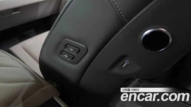 Kia Canival Carnival 4 поколение Дизель 7 мест Hi-Limousine — Фото автомобиля 27