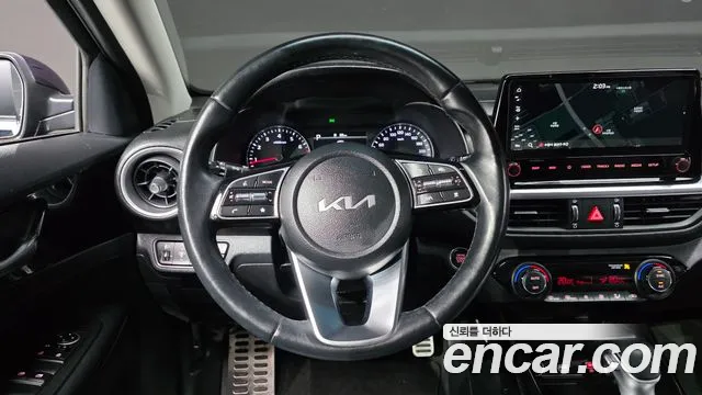 Kia K3 Generation 2 — Фото автомобиля 14
