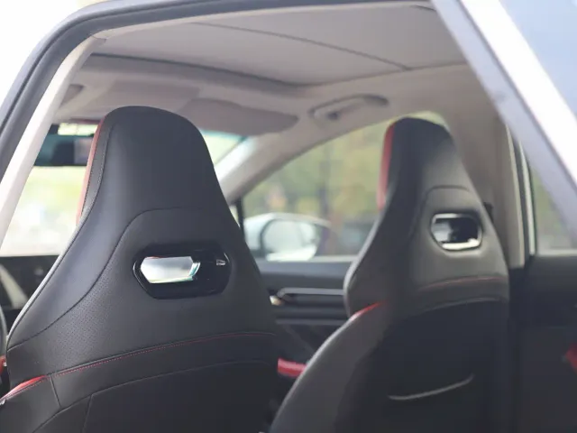 Geely Emgrand S — Фото автомобиля 20