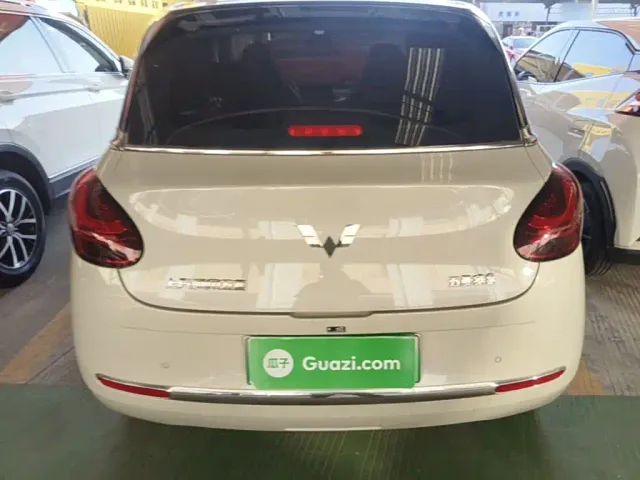 Wuling Bingo — Фото автомобиля 5