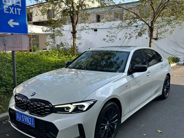 BMW 3 Series — Фото автомобиля 3