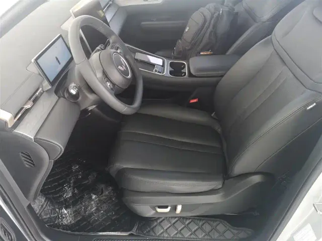 Wuling Starlight S — Фото автомобиля 10