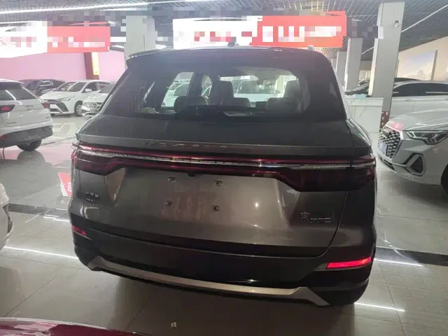 BYD Song Pro — Фото автомобиля 5
