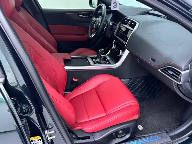 Jaguar XEL — Фото автомобиля 10