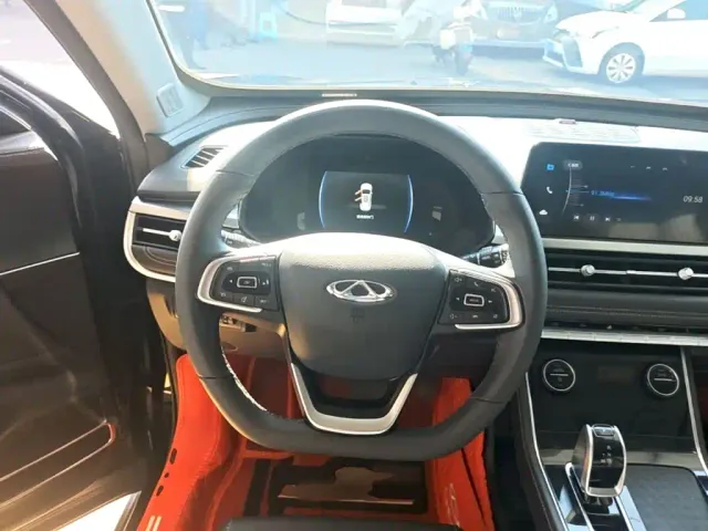 Chery Tiggo 8 — Фото автомобиля 10