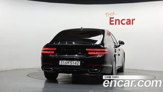Genesis G80 Бензин 2.5 турбо AWD — Фото автомобиля 4