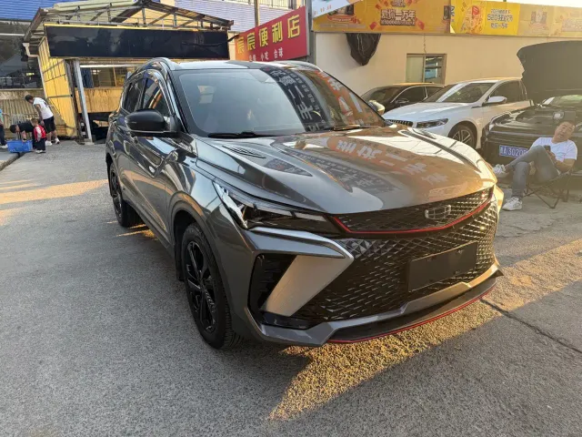 Geely Binyue — Фото автомобиля 3