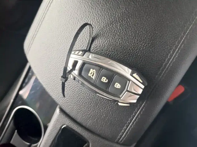 Hyundai Santa Fe — Фото автомобиля 8