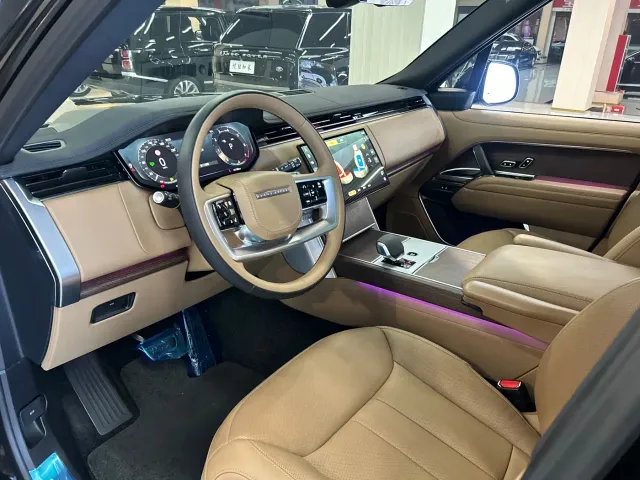 Land Rover Range Rover — Фото автомобиля 17