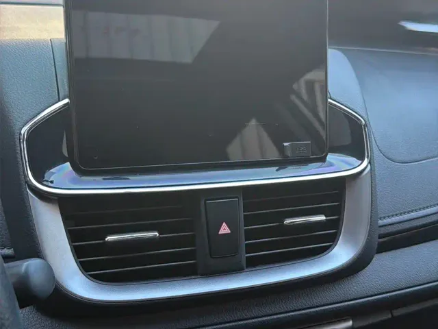 Toyota YARiS L Zhi Xuan — Фото автомобиля 12