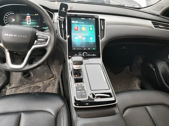 Roewe i6 MAX EV — Фото автомобиля 13