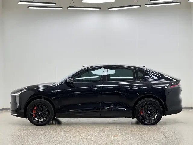 IM Motors LS6 — Фото автомобиля 7