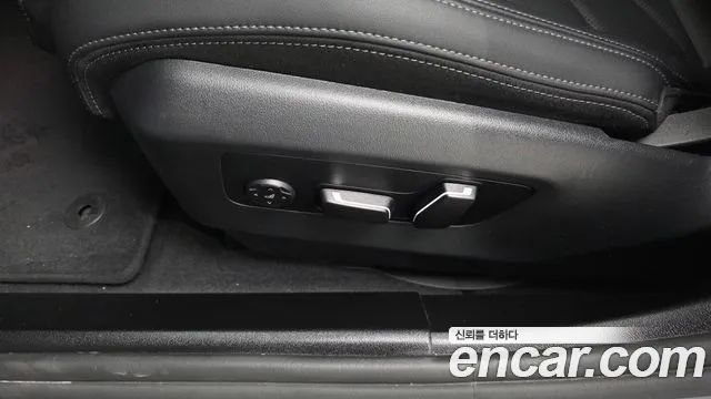 BMW 5-Series — Фото автомобиля 25