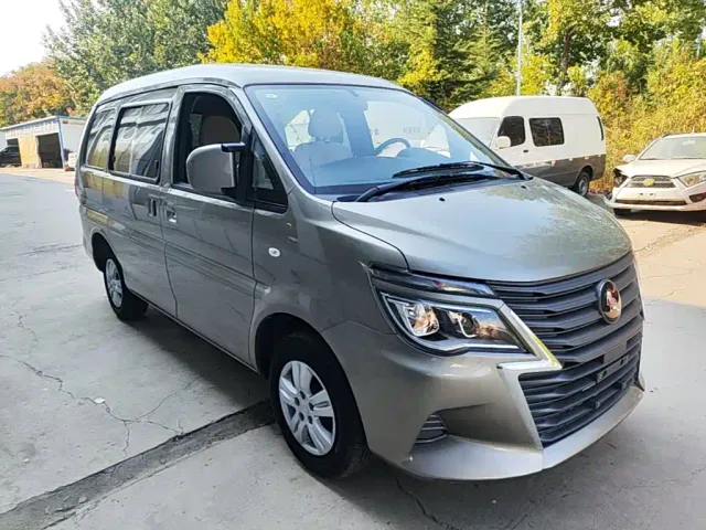 Forthing Lingzhi — Фото автомобиля 3