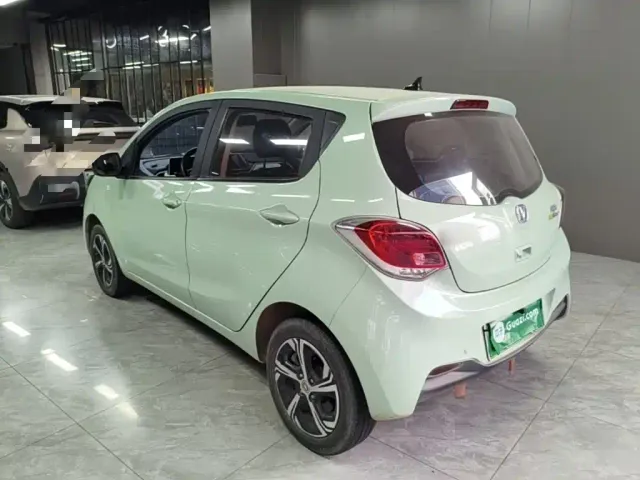 Changan Benben E-Star — Фото автомобиля 4