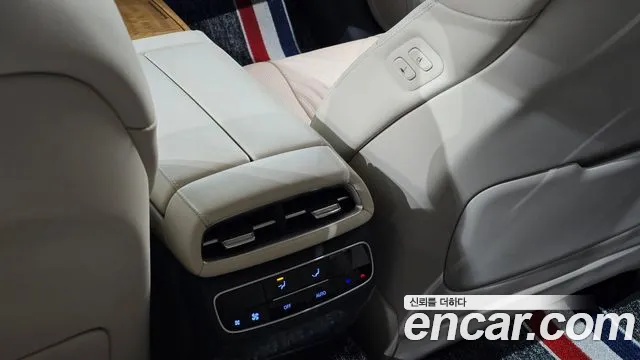 Genesis G80 RG3 — Фото автомобиля 28